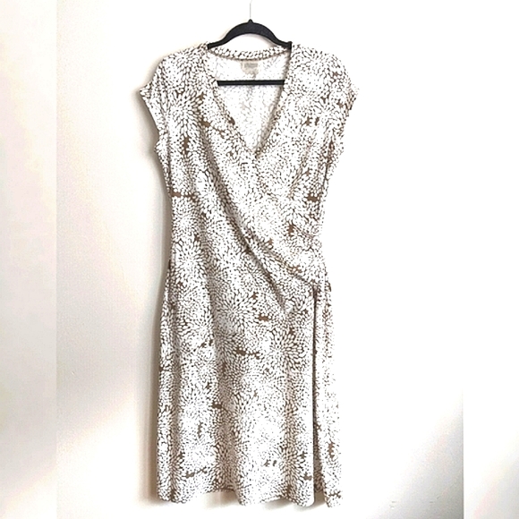 Athleta Dresses & Skirts - Athleta Faux Wrap Dress